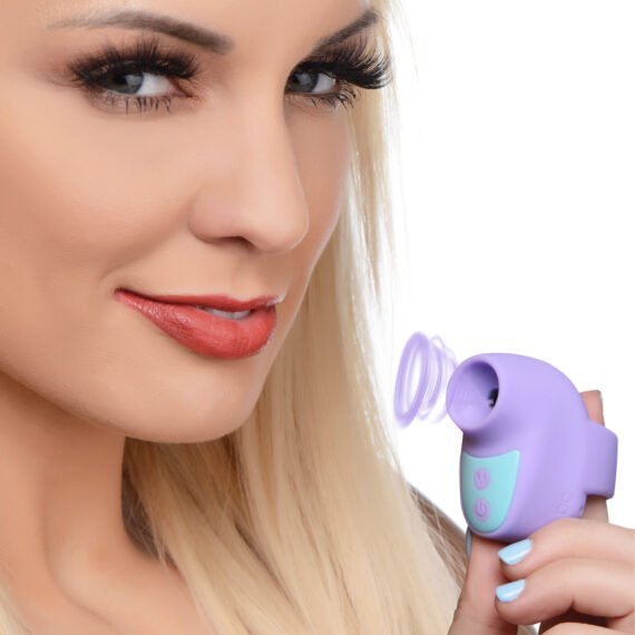 AG731-Female-Modelc_2