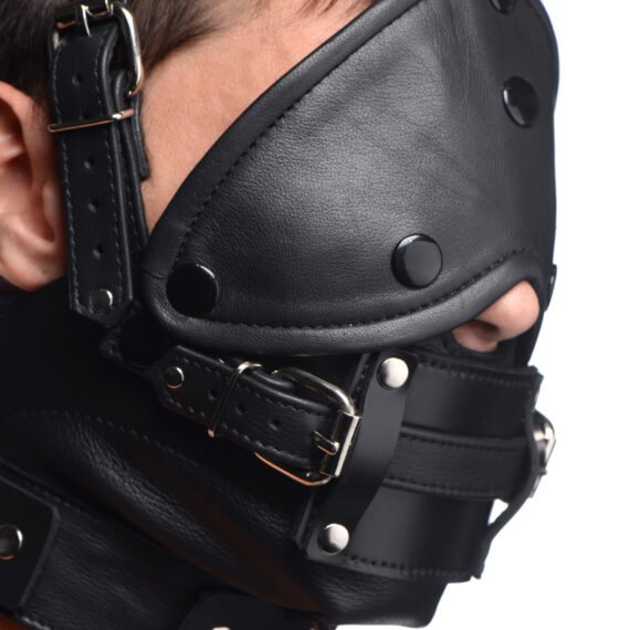 ag670-male-model-007