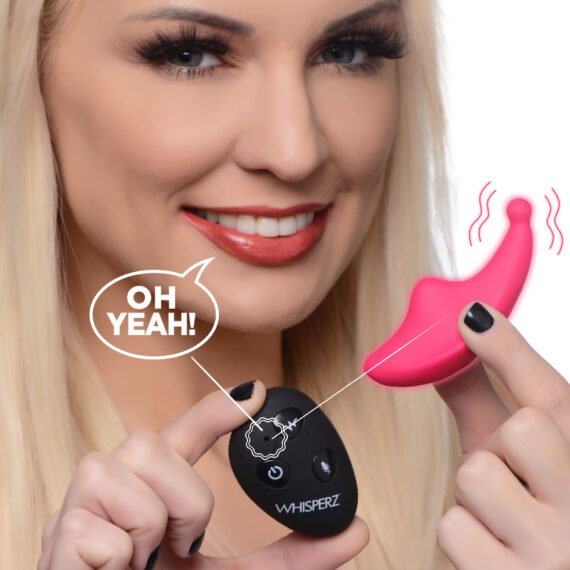 ag682-female-model-001c