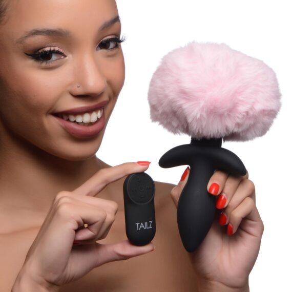 ag788-female-model-001